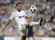 英雄联盟总决赛2025-沙漠绿茵场，贝蒂斯、战争与足球的荒诞交响