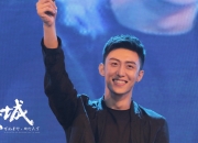 英雄联盟总决赛直播-唯一性之光，意甲焦点战与勒沃库森南非突围的传奇对决