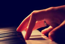 当德甲霸主遇上紫金王朝：曼城“登顶湖人”背后的体育资本迷局