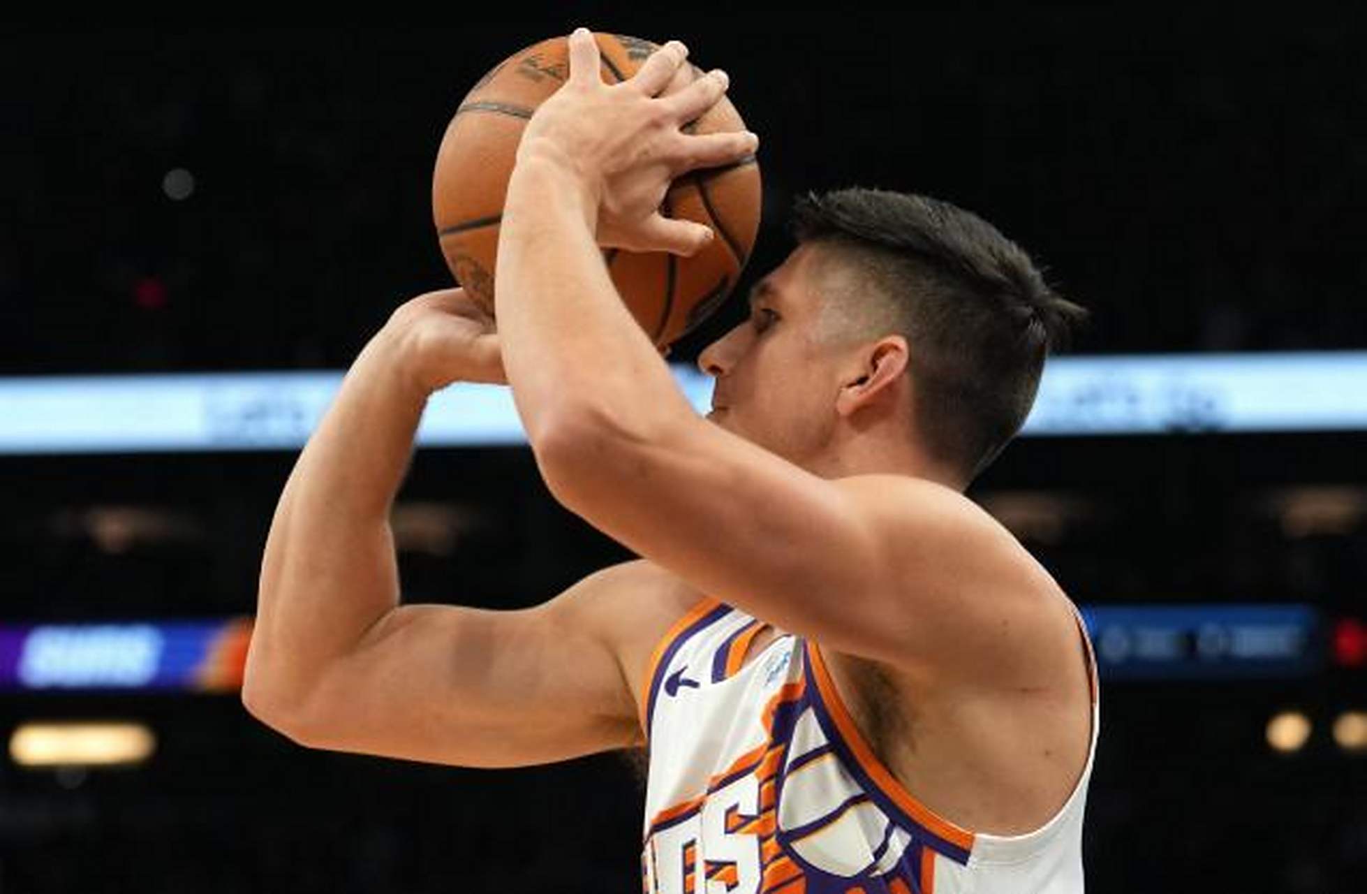 太阳队在本场比赛中逆转晋级下一轮 太阳队在本场比赛中逆转晋级下一轮