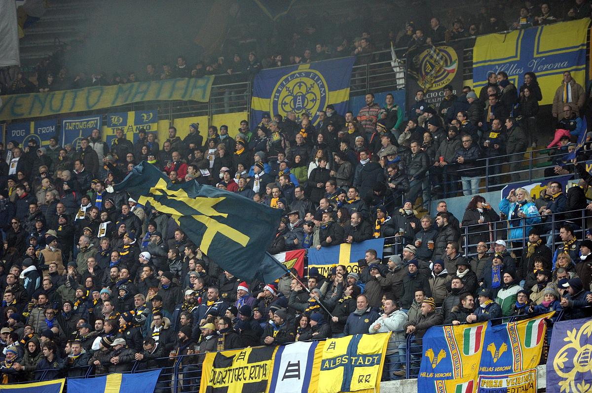 包含多特蒙德遭遇不敌，盼望联赛反弹重整的词条