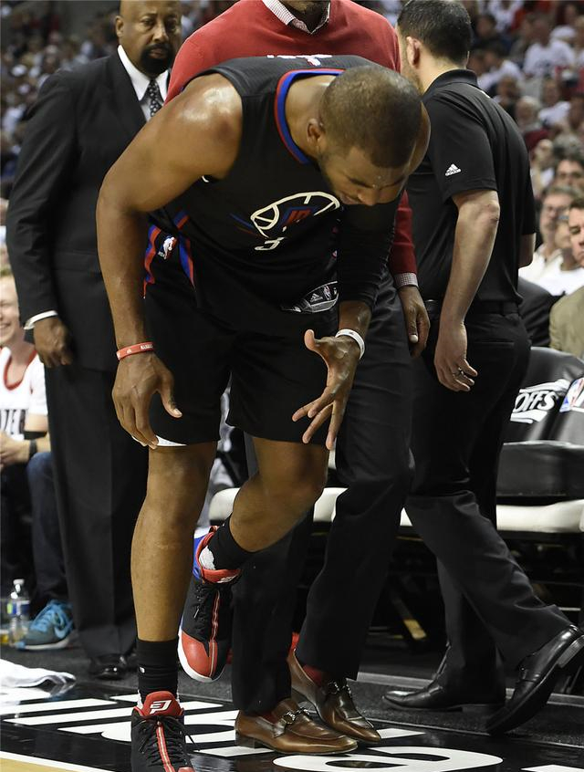 广州队翻盘浙江队,保罗点燃赛场 广州队翻盘浙江队,保罗点燃赛场