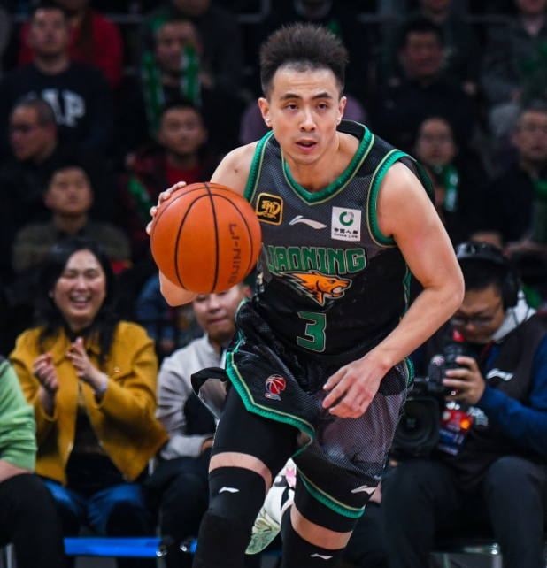 辽宁队轻取76人,胡金秋状态火热的简单介绍 辽宁队轻取76人,胡金秋状态火热的简单介绍