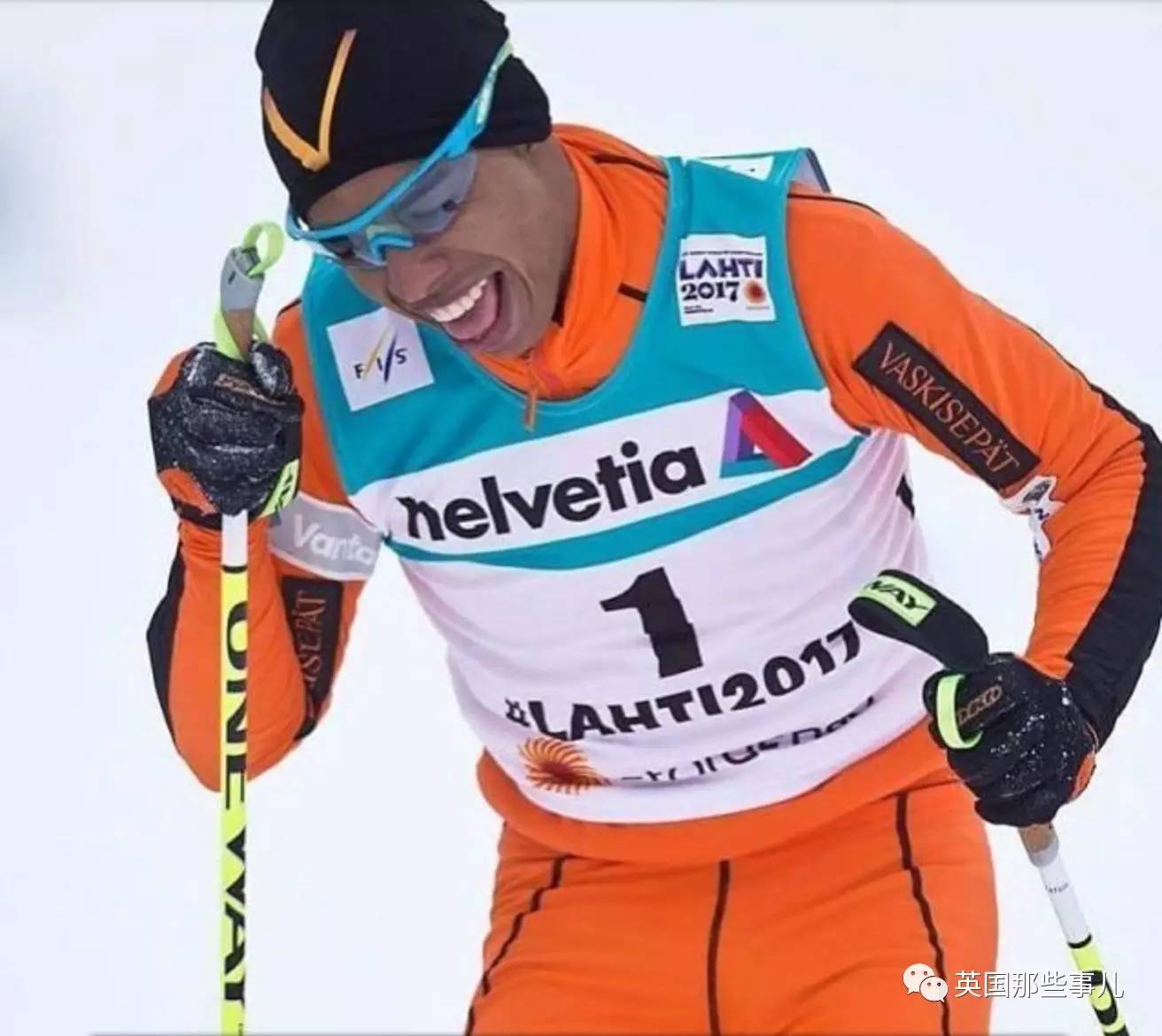 委内瑞拉游泳选手获得银牌，无比激动