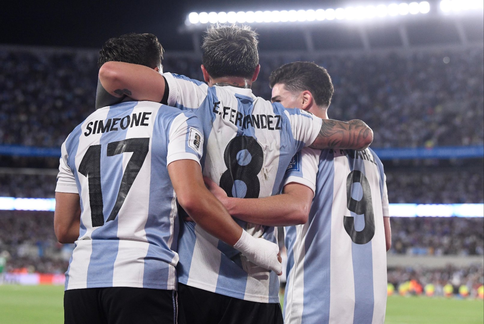 阿根廷横扫克罗地亚，凯恩统治全场