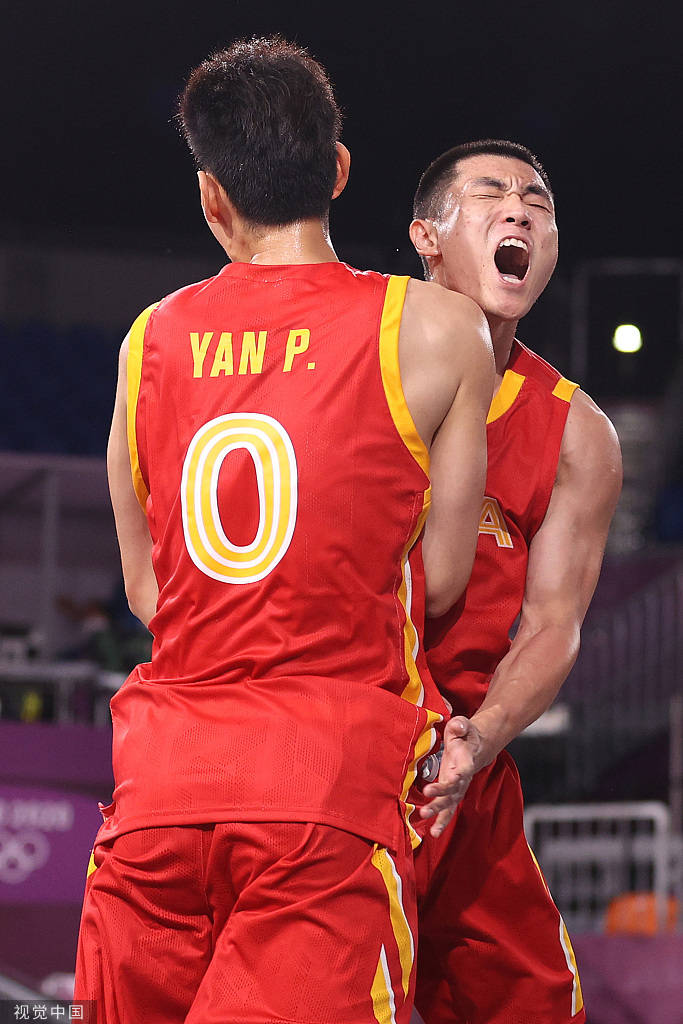 奥地利队绝杀波兰队，马龙带队取胜