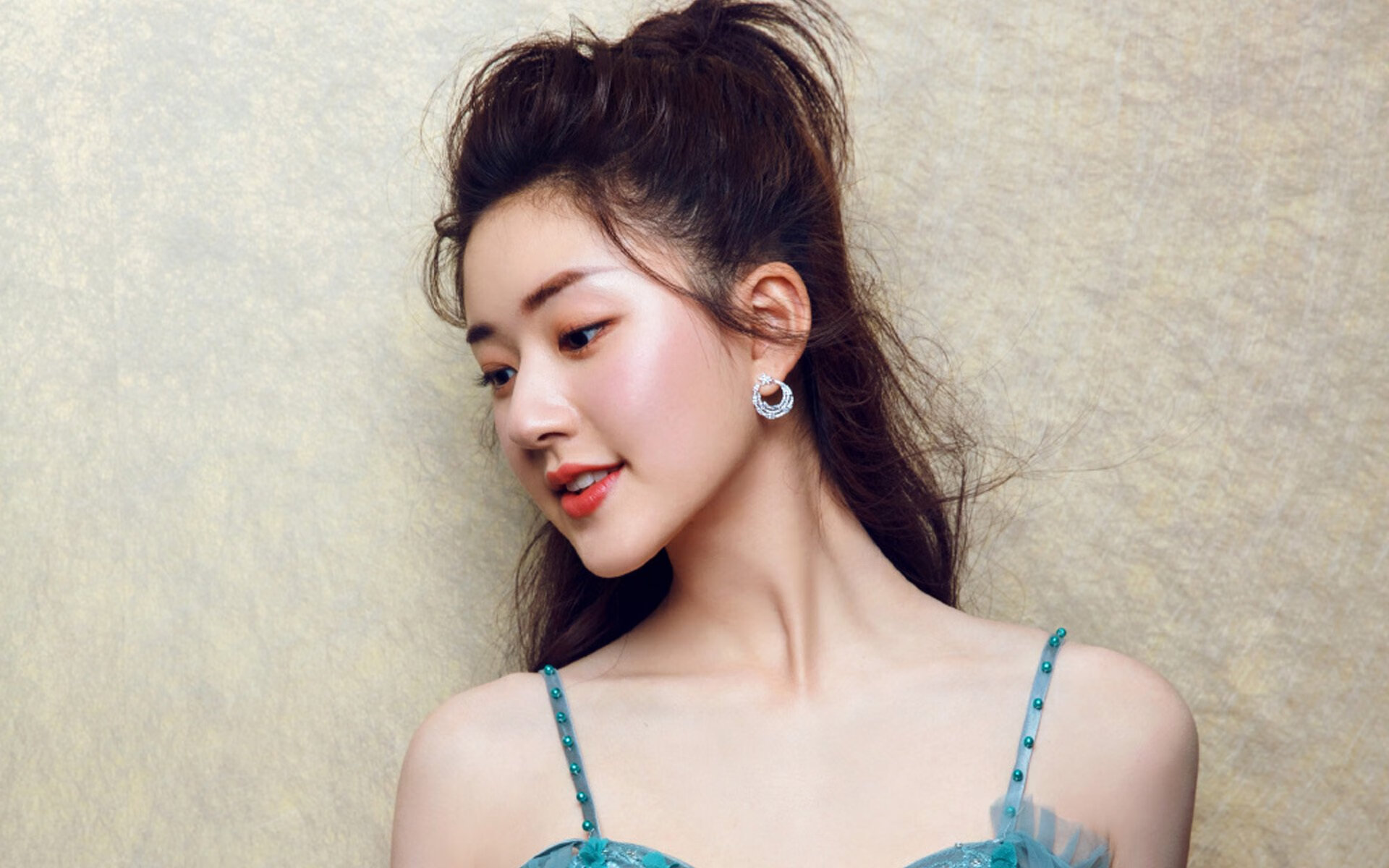 独舞撕裂北欧铁壁，三笘薰一剑封喉，曼城终场前完成不可能逆转